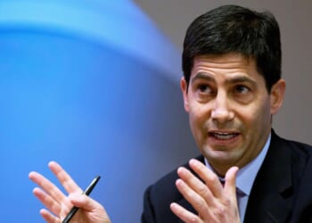 Sen. Elizabeth Warren worries Fed pick Kevin Warsh passed Donald Trump's 'loyalty test'