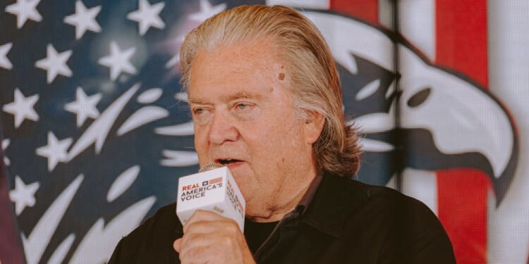 Here's Why Steve Bannon's Focused on Texas