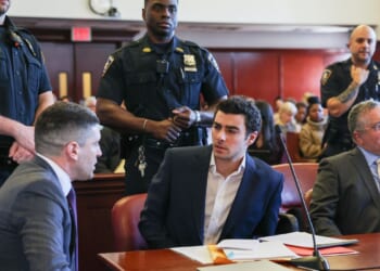 Judge halts federal prosecutors from seeking death penalty against Luigi Mangione