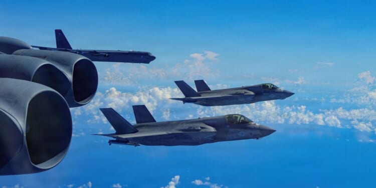 Venezuela, Nigeria, Syria: U.S. military shows its power to strike anywhere on Earth