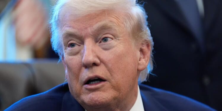 Donald Trump declares 'religion is back' at National Prayer Breakfast