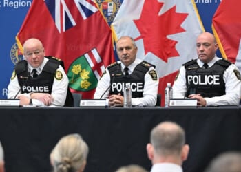 7 Toronto police officers arrested over suspected ties to organized crime