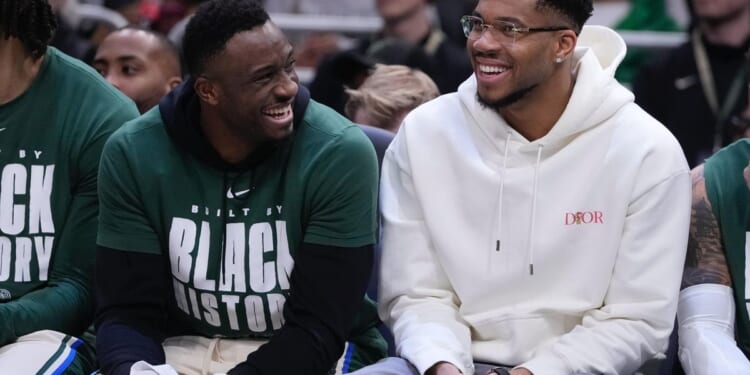 Giannis Antetokounmpo remains with Bucks as extremely hectic NBA trade deadline passes