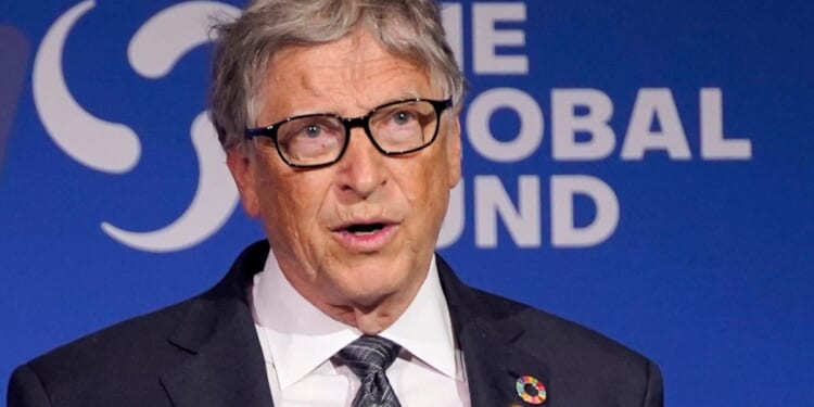 Bill Gates addresses past Epstein ties, acknowledges affairs, and apologizes to foundation staff