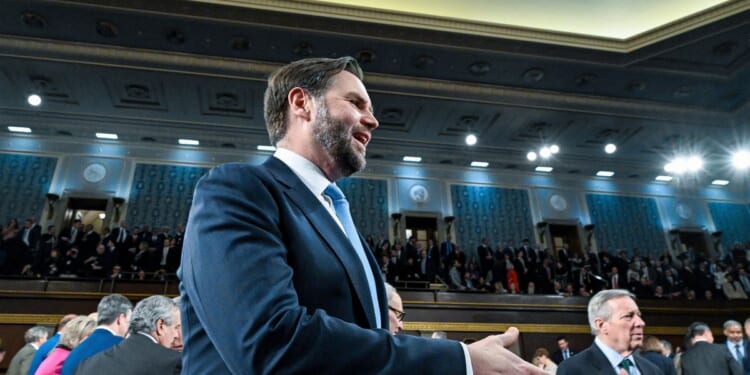 J.D. Vance tells Wisconsin voters that Democrats 'don't serve you'