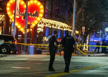 Shooting inside Austin bar leaves 2 dead, wounds 14; suspect killed by police