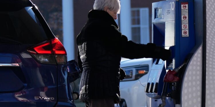 Prolonged Middle East fight threatens Trump's lower gas prices