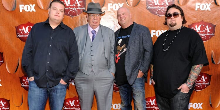 ‘Pawn Stars’ personality launches GoFundMe, Daryl Hannah slams FX and more