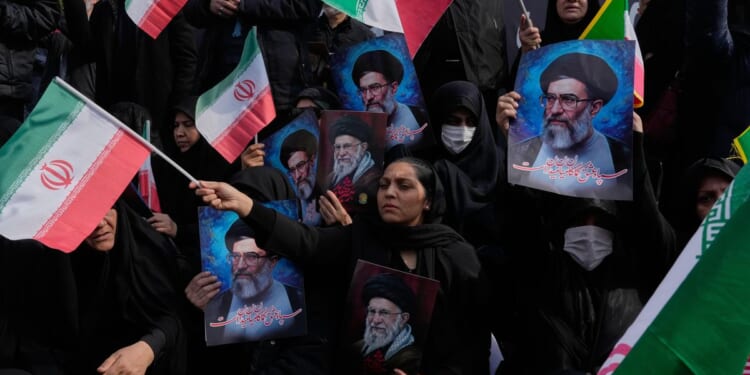 Prewar U.S. intel assessment found intervention in Iran wasn’t likely to change leadership