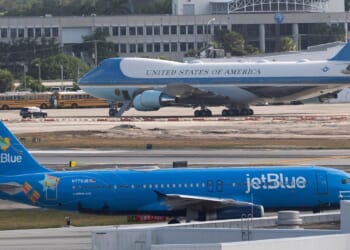 FAA briefly grounds all JetBlue flights after a request from the airline