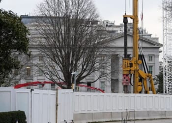 White House offers to let judge overseeing East Wing case tour construction site