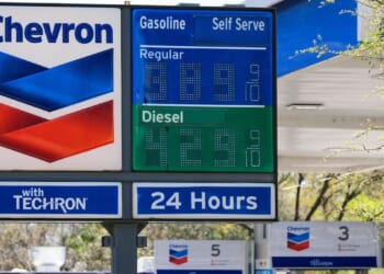 U.S. drivers see gas prices jump to their highest level since 2023 as the Iran war drags on
