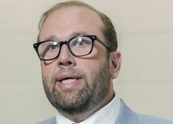 Islamic charity in U.S. cuts ties with international group over terrorism concerns