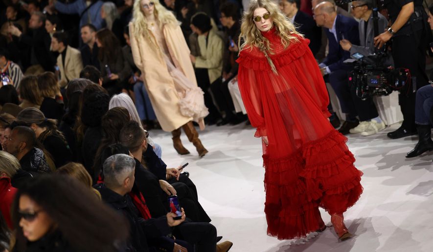A model wears a creation from the Chloe Fall/Winter 2026-2027 Women's collection presented in Paris, Thursday, March 5, 2026. (AP Photo/Tom Nicholson)