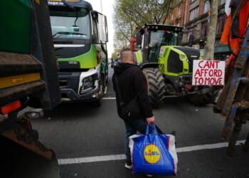 Fuel protests disrupt Ireland as over a third of service stations run dry