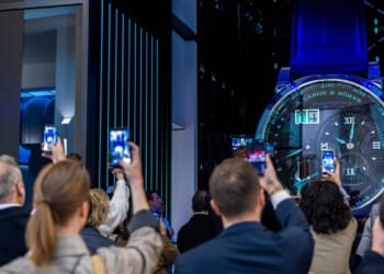 War intensifies uncertainty for makers of the ultimate in bling, luxury watches