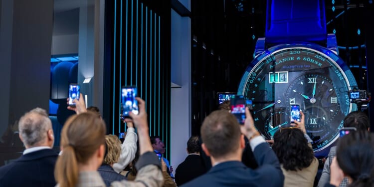 War intensifies uncertainty for makers of the ultimate in bling, luxury watches