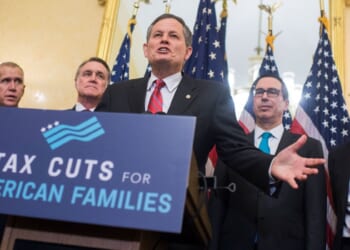 Americans See Employment and Earning Retention Gains