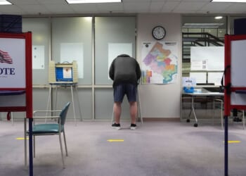 Virginia’s redistricting referendum no slam dunk for Democrats, despite millions spent