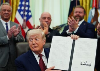 Trump signs order to expedite medical psychedelic drug treatment, research