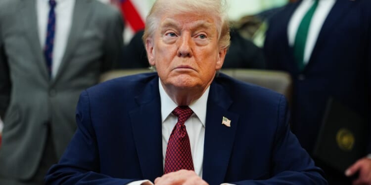 Trump approval slides as Americans sour on economy and Iran war, poll finds