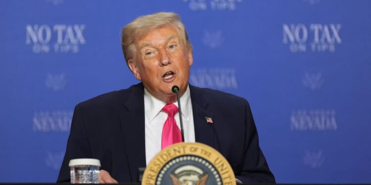 Trump picks a University of Minnesota professor to lead his economic council