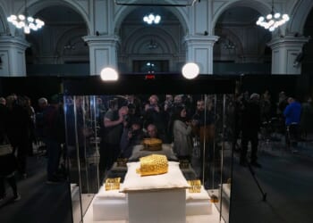 Priceless 2,500-year-old golden helmet returned to Romania after Dutch museum raid