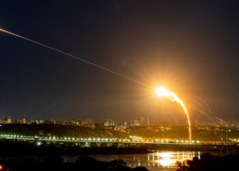 Ukraine signs Gulf defense deals, aims to turn battlefield edge into global influence