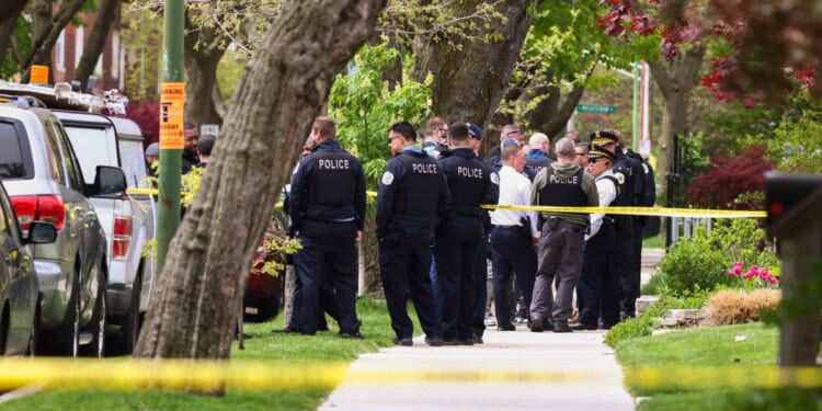 Shooting at Chicago hospital leads to lockdown