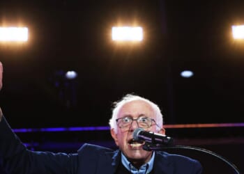 Left-wing senators press Democratic leaders to forbid super PAC spending in primaries