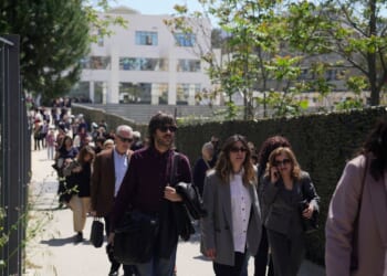 Gunman, reportedly age 89, opens fire at 2 locations in Greek capital, wounding several people