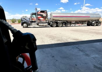 Average U.S. gas prices reach highest point since Iran war began
