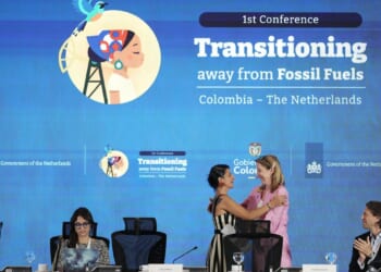 High-level talks begin on moving away from fossil fuels at Colombia conference