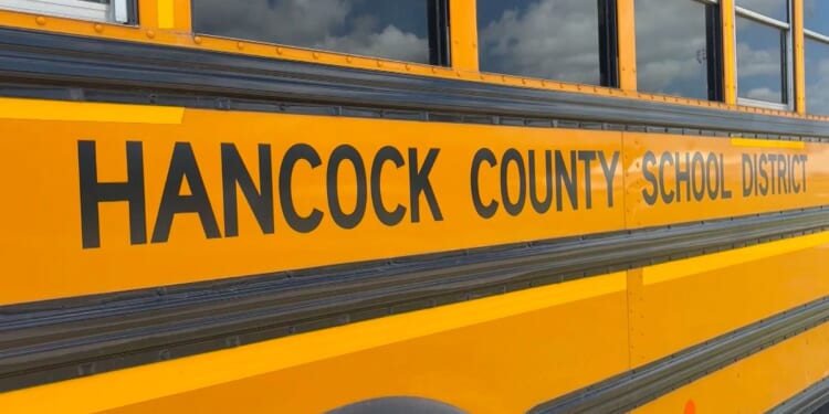 Five Mississippi middle schoolers save bus driver’s life in roadside emergency