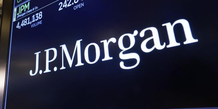 Lawsuit accuses JPMorgan exec of sexual abuse, racial harassment
