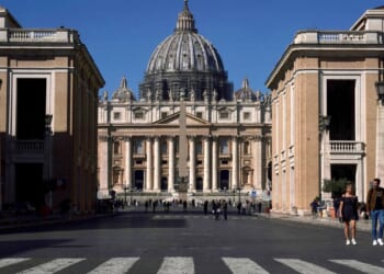 Vatican court deadline passes for prosecutors to deposit all evidence in financial trial