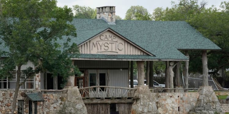 Camp Mystic director offers tearful apology to victims’ families during legislative hearing