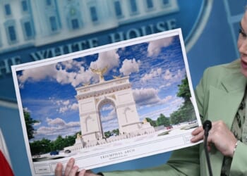 DC Deserves a Triumphal Arch