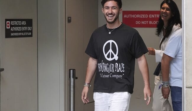 Leftists Applaud for the Terrorist, Ban the Victim From Speaking – HotAir