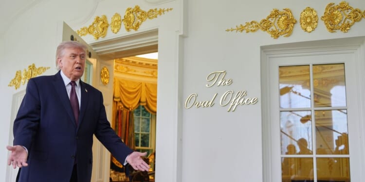 Trump deletes image depicting himself as Jesus, says it actually showed him as a doctor