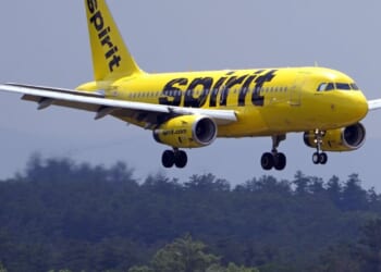 Spirit Airlines prepares to shut down after government bailout collapses