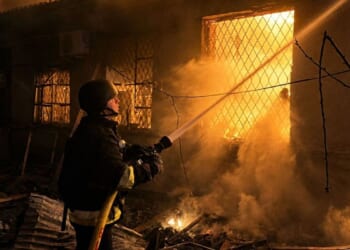 Drone kills two in Kherson minibus strike, as Russia claims front-line progress