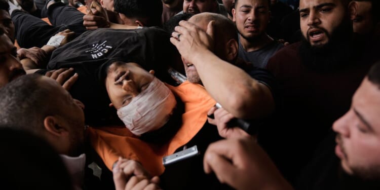 Israeli raid in the West Bank leaves 1 Palestinian dead and 4 wounded