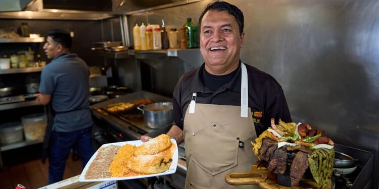 Restaurants roll out Cinco de Mayo deals for Tuesday holiday