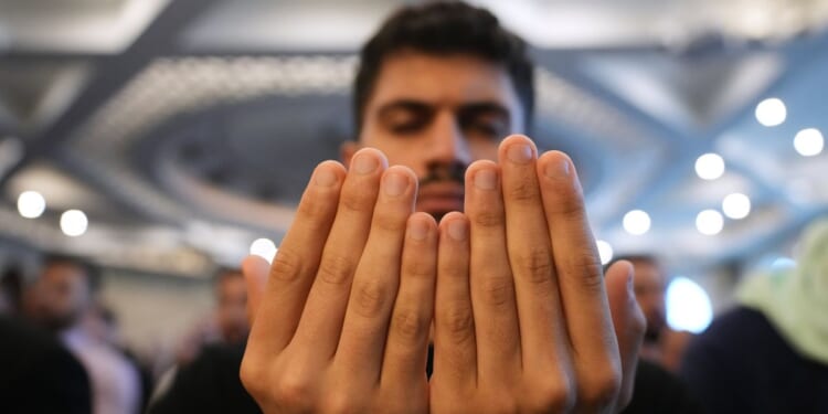 U.S. ‘can and must do more’ to combat anti-Muslim hate, analysts say