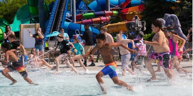 Grand Prairie cancels Muslim holiday event at city water park after Abbott threatens to pull grants