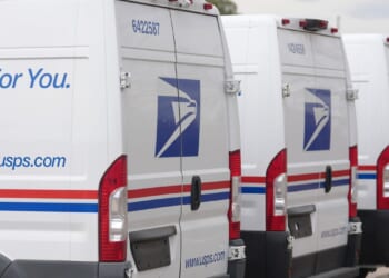 USPS nears rule to allow pistols in mail