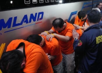 Indonesian police arrest 321 foreigners in an operation to crack down on banned online gambling