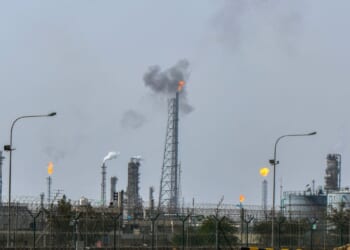 Kuwait says four men arrested for trying to infiltrate country are tied to IRGC