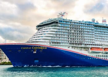 88-year-old American cruise ship passenger dies after driving mobility scooter off pier in Bahamas